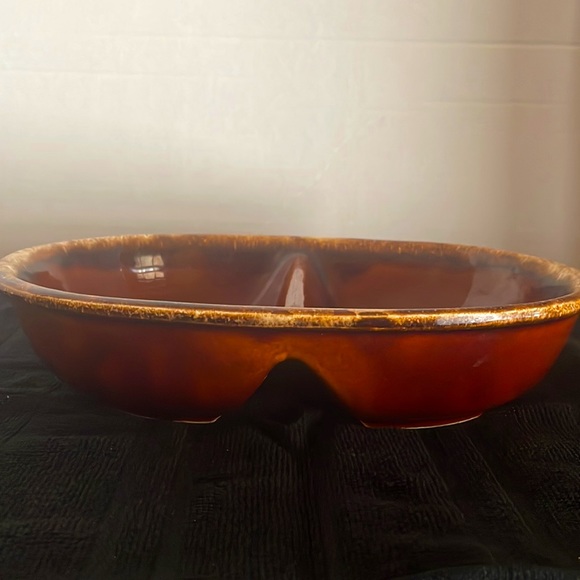 Hull Oval Divided Bowl Brown Drip Pottery
Stoneware Divided Dish - Picture 4 of 4